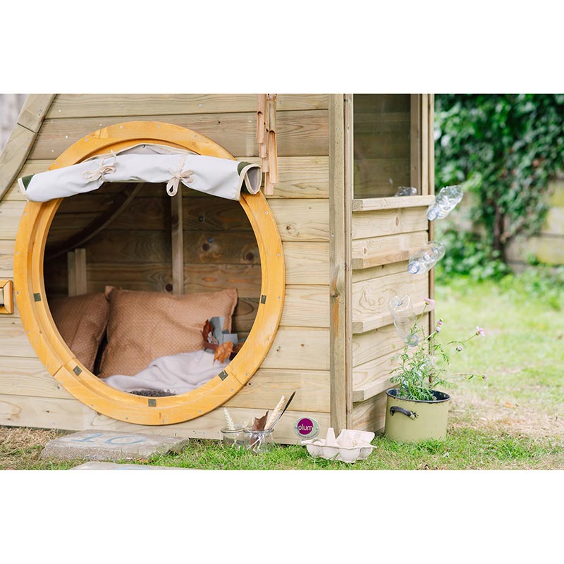 Plum Discovery Wooden Nature Play Hideaway Cubby